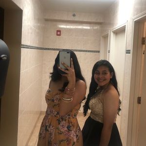 Meet your Posher, Maria